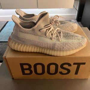 Yeezy Boost 350 V2 Citrin